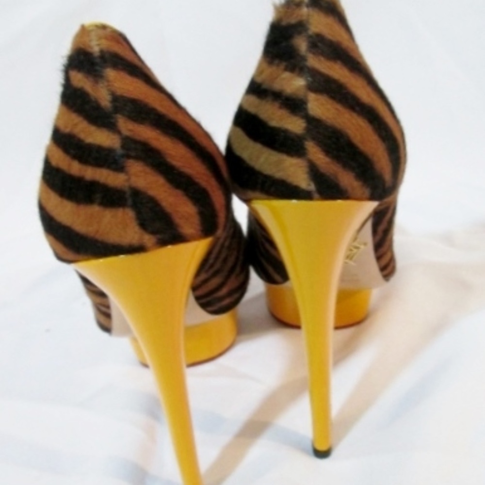 CHARLOTTE OLYMPIA Calf Hair PUMP LEOPARD Shoe - Picture 5 of 7